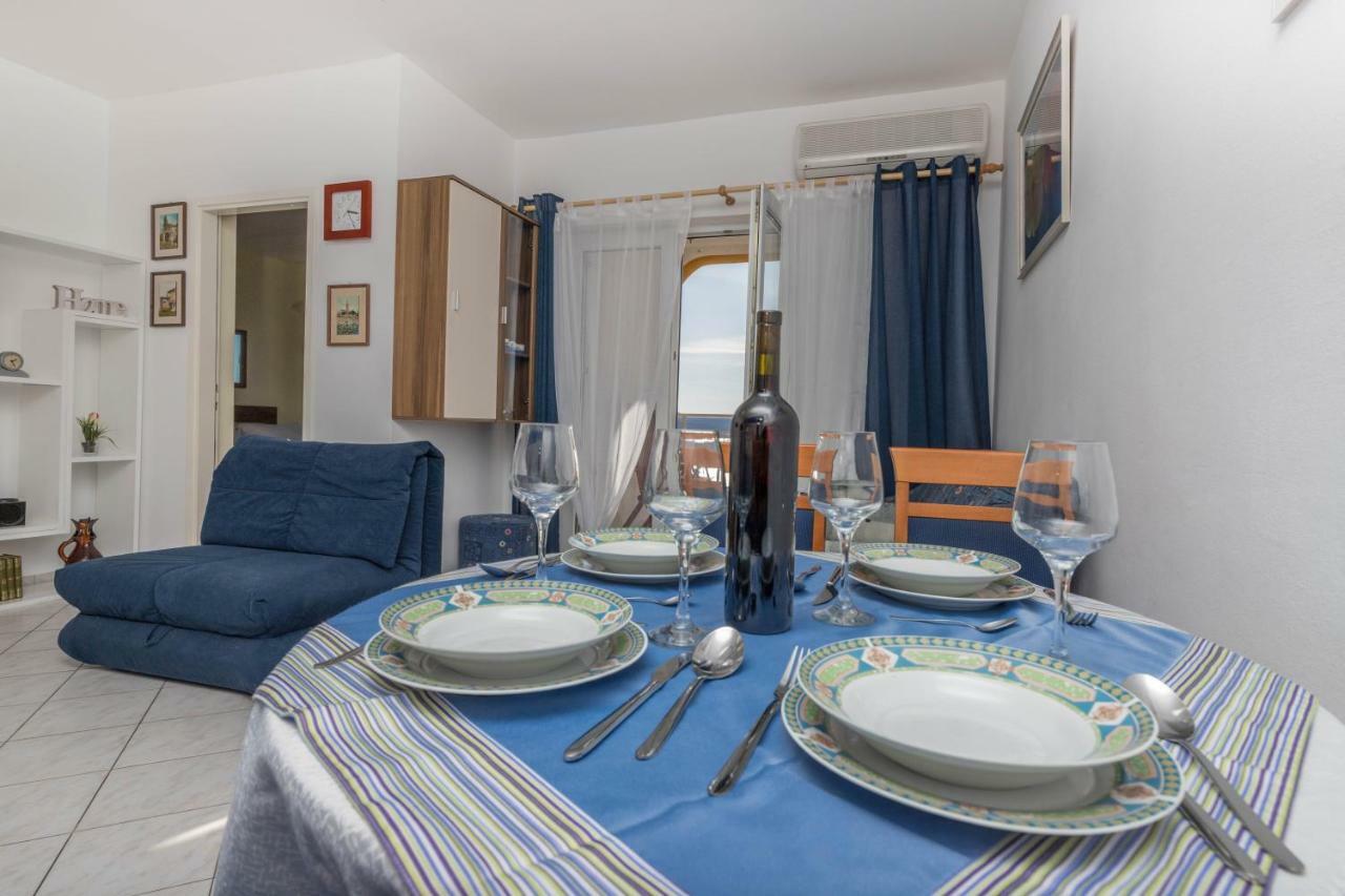 Apartmani Adria Lila Crikvenica Dramalj Exteriör bild